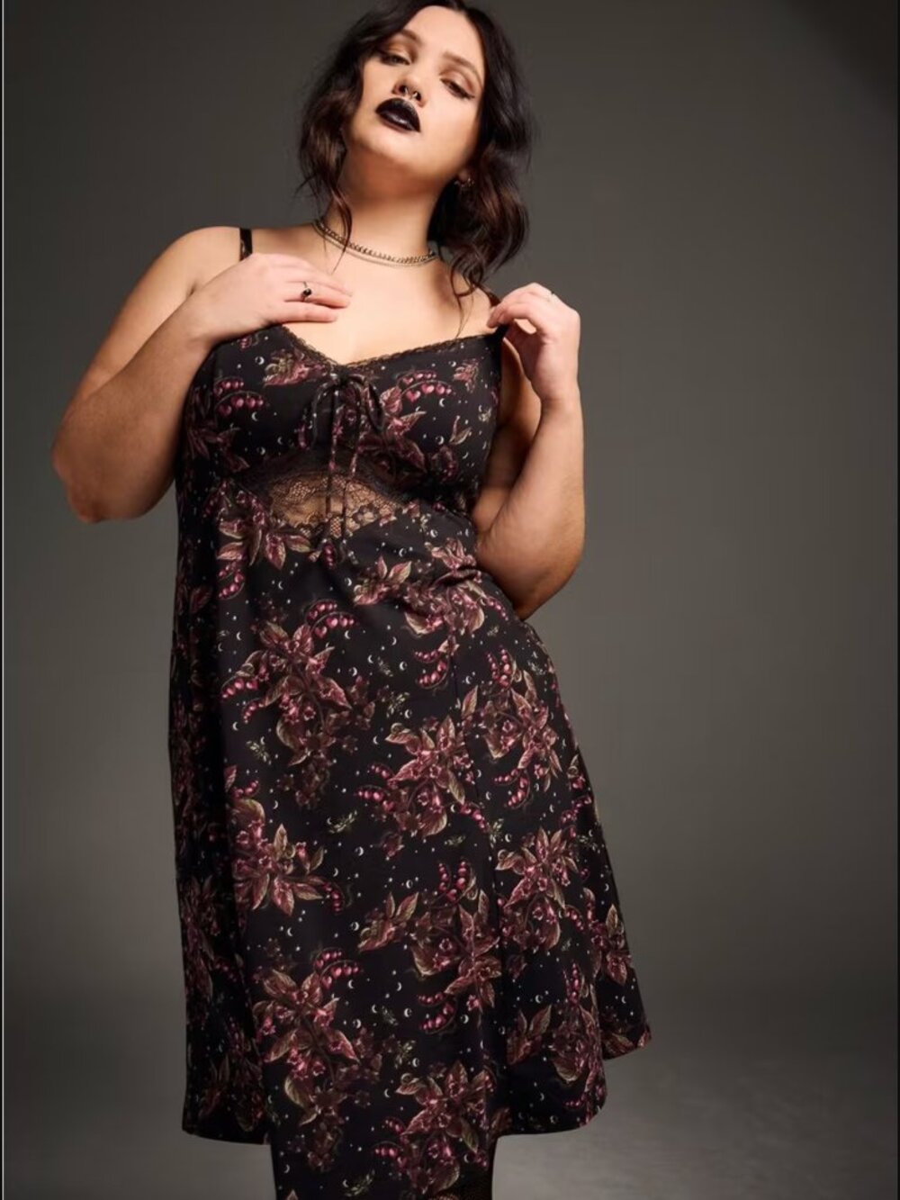 Torrid Size 1 Nightfall Celestial Whimsigoth Floral Lace Cutout Babydoll Slip